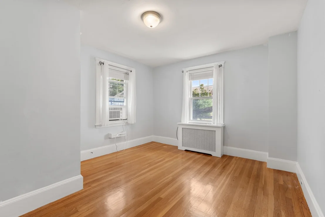 Photo of 1200 Brook Road