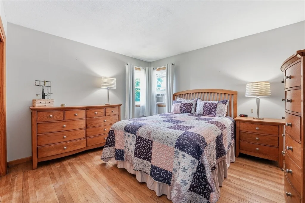 Photo of 35 Beaumont Ave