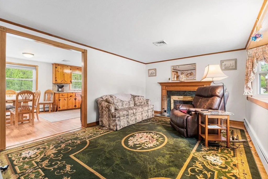 Photo of 44 Batchelder Road