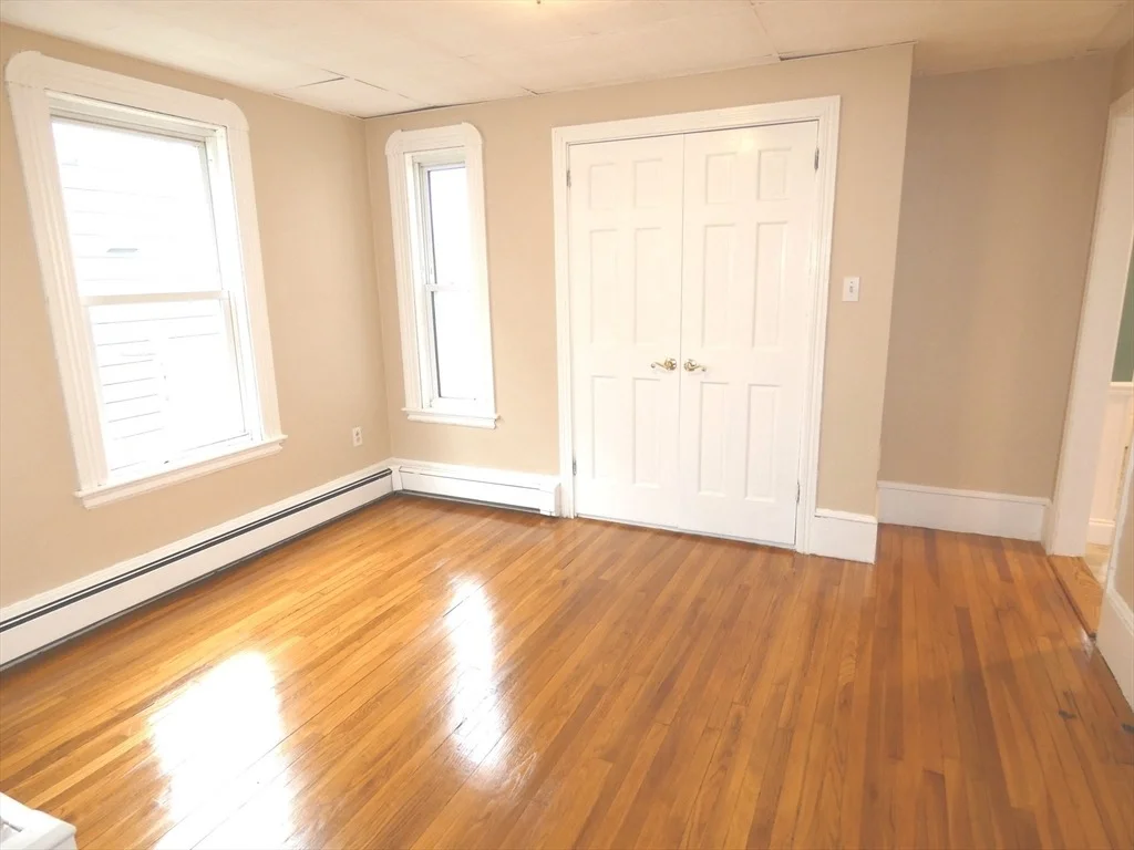 Photo of 60 Willard St