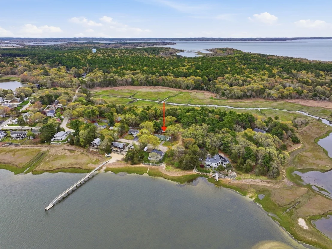 Photo of 94 Edgewater Drive
