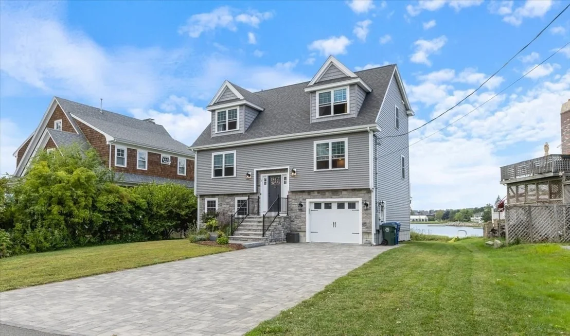 Photo of 59 Riverview Ave