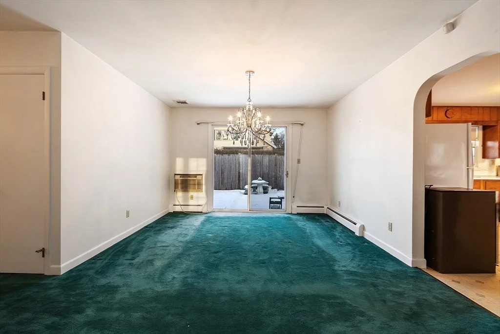 Photo of 31 Locke Ave