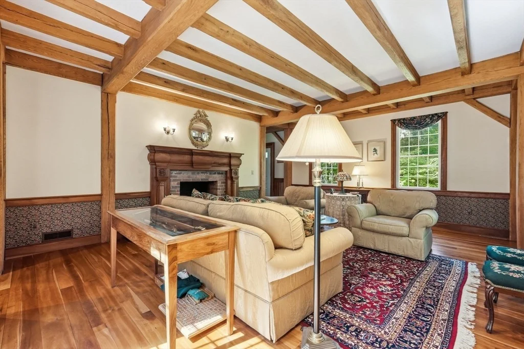 Photo of 36 Laurel Hill Dr