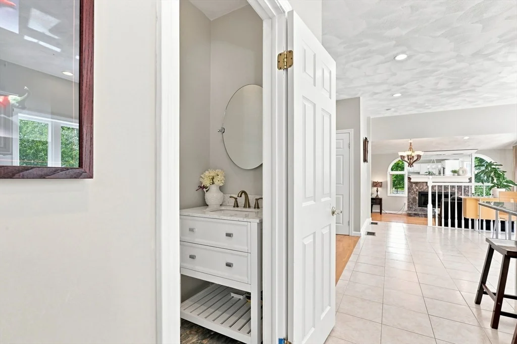 Photo of 9 Sullivan Cir