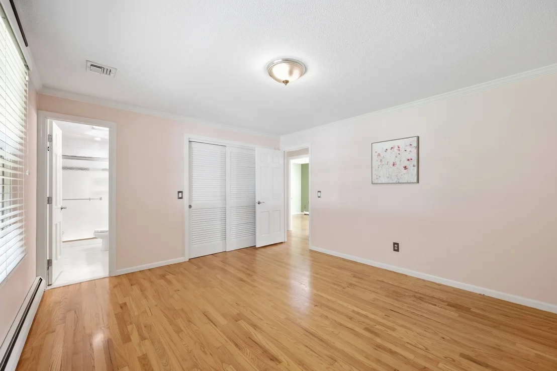 Photo of 120 Coventry Lane