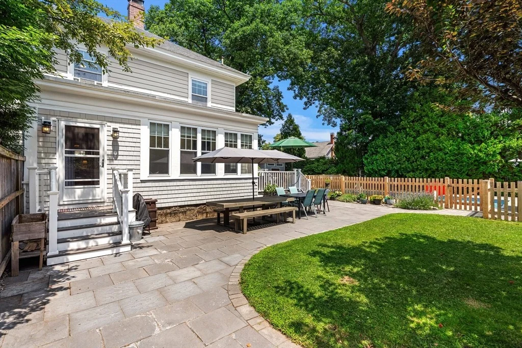Photo of 62 Parkview Ave