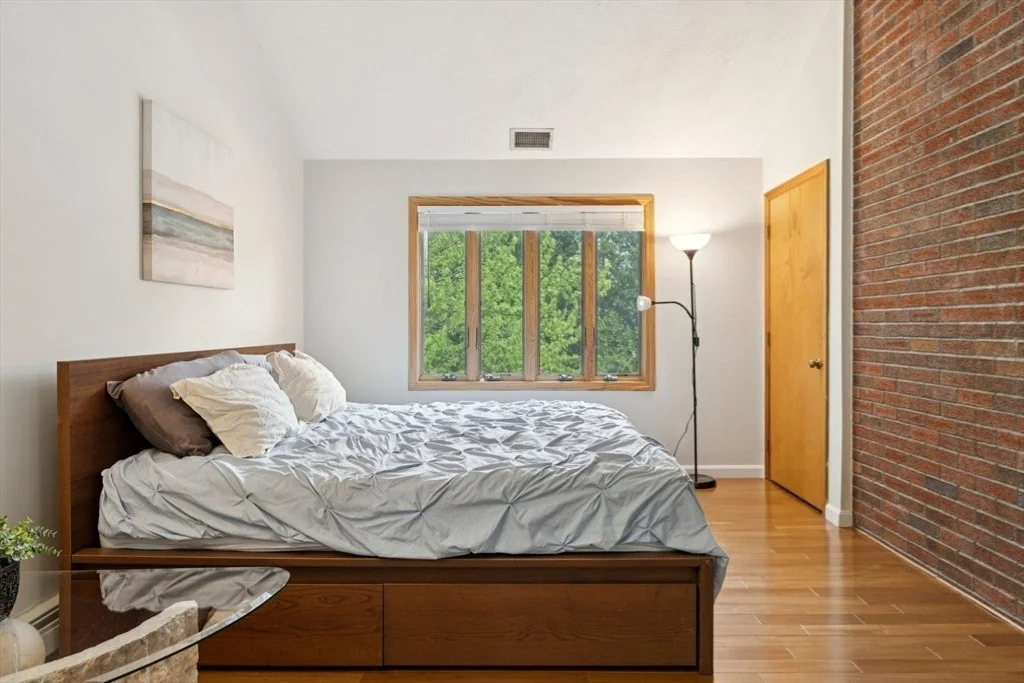 Photo of 20 Murdock Rd