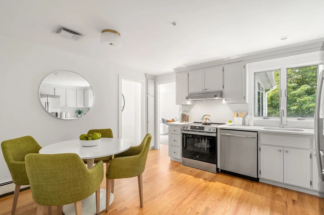 Photo of 43 Meredith Circle