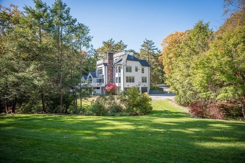 Photo of 4 Bridle Path Ln