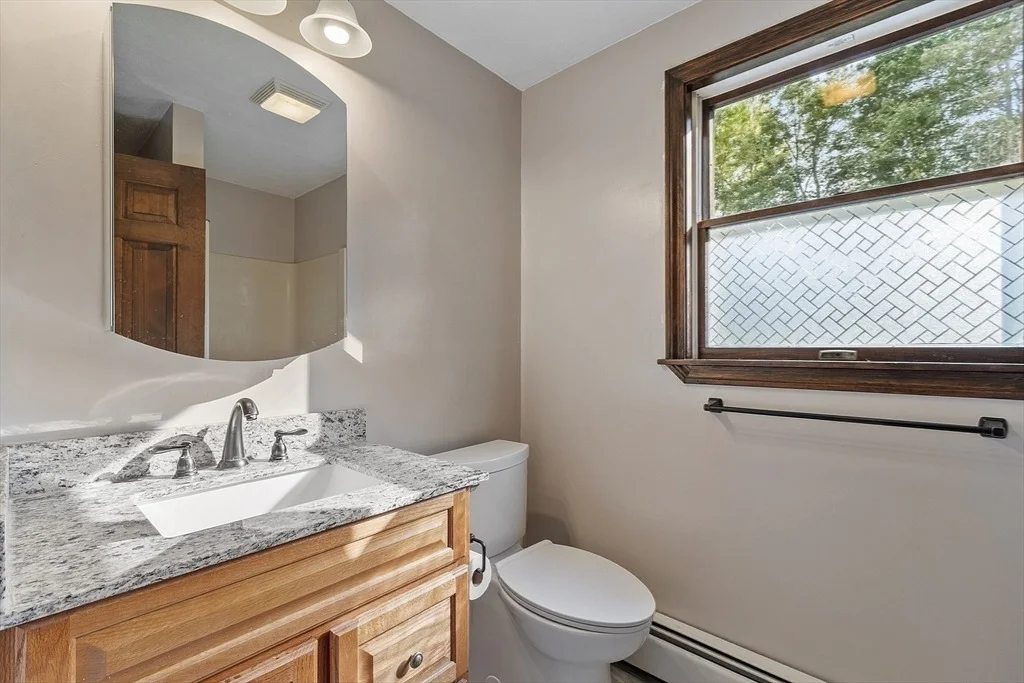 Photo of 146 Lowell Rd