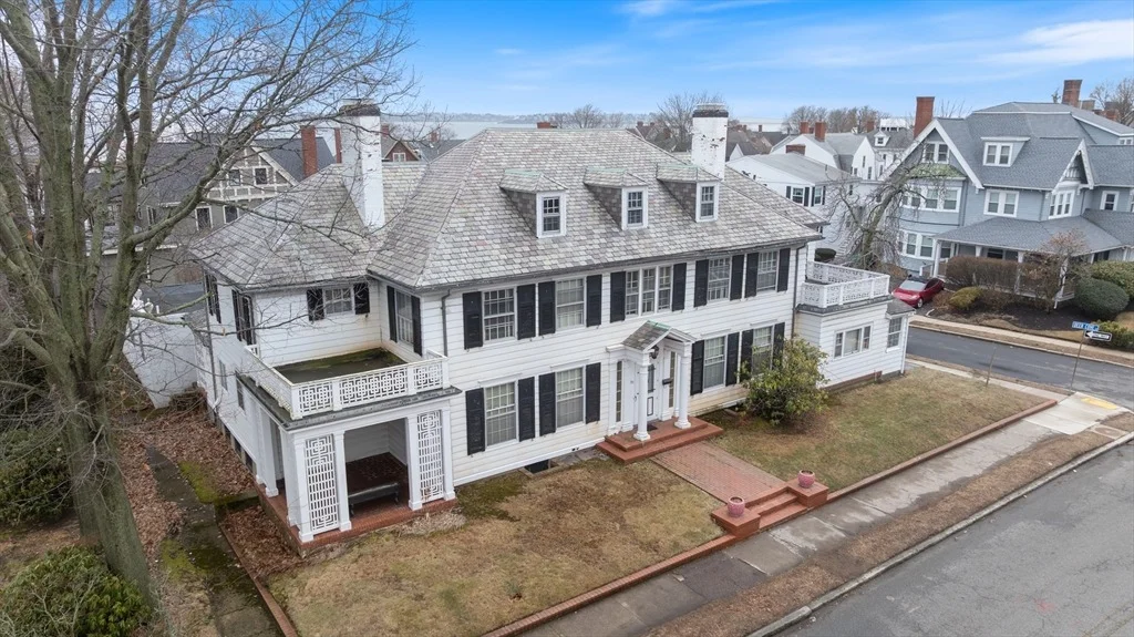 Photo of 190 Ocean St