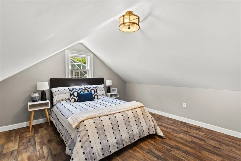 Photo of 15 Intervale Rd
