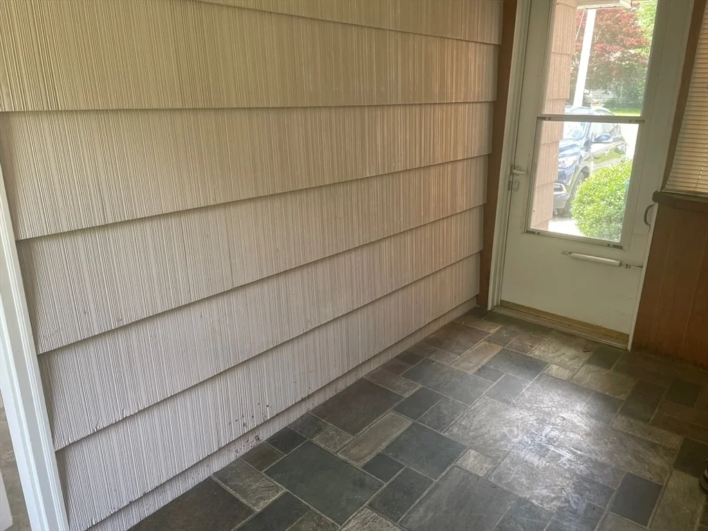 Photo of 165 Haven Avenue