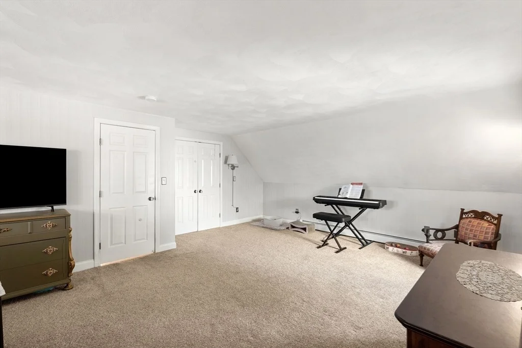 Photo of 439 Wethersfield Street