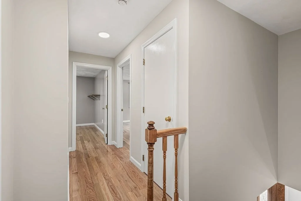 Photo of 394 Old Farm Rd