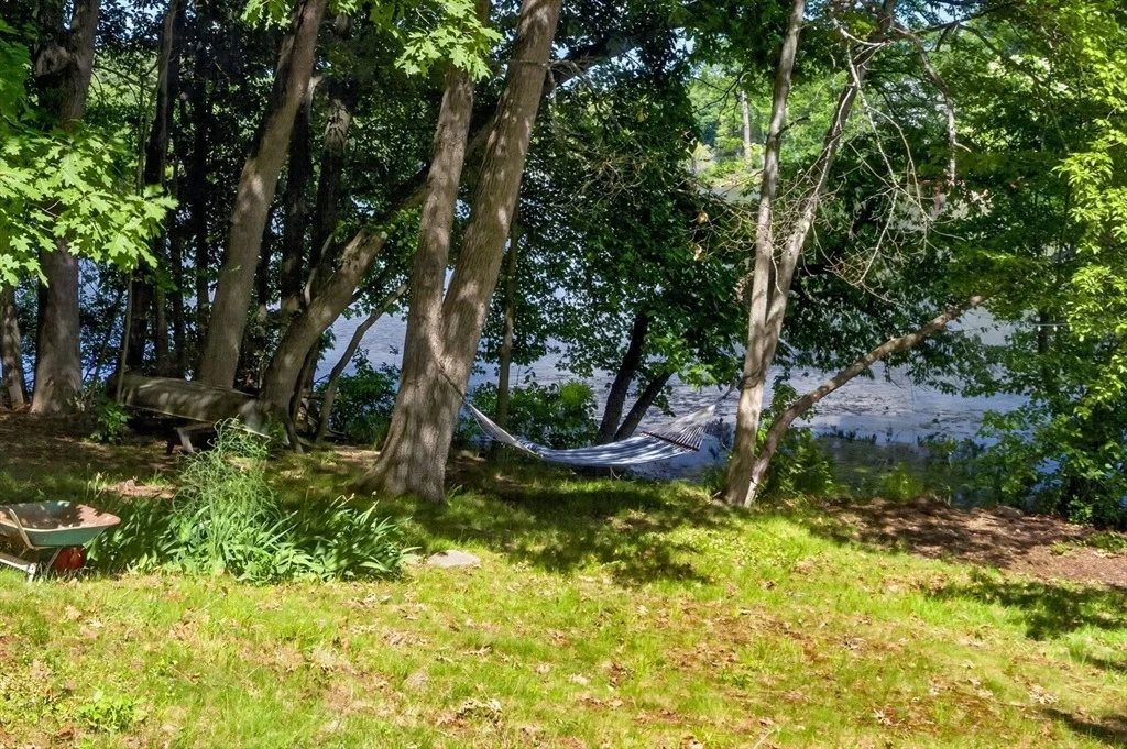 Photo of 30R Morses Pond Road