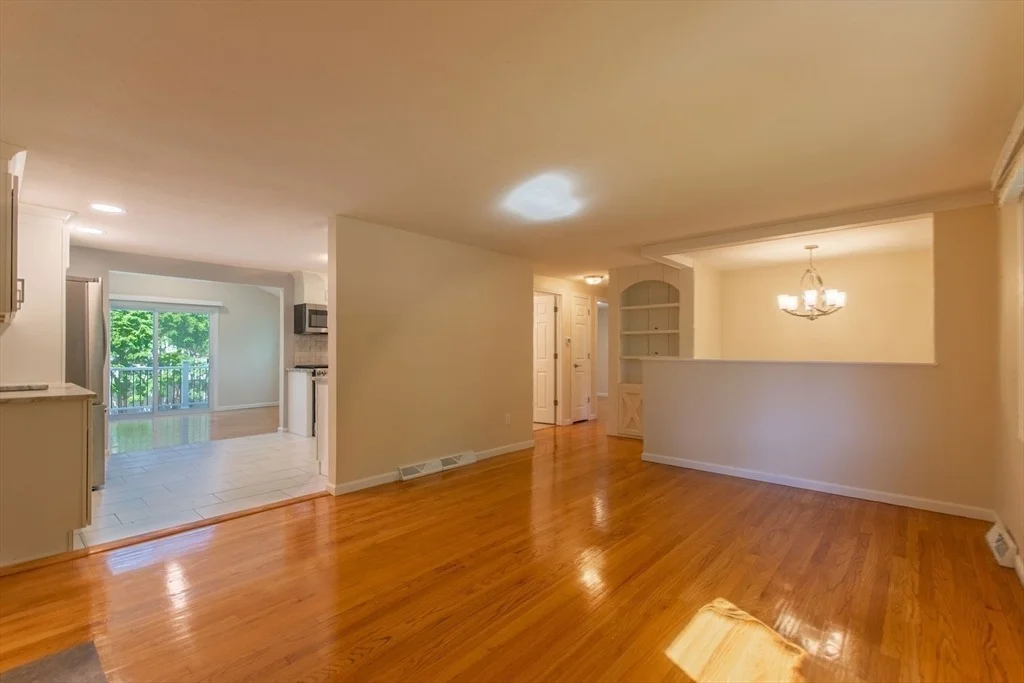 Photo of 123 Mallard Circle