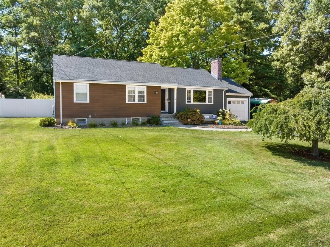 Photo of 147 Howe Street