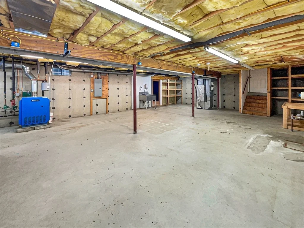 Photo of 391 Britton St