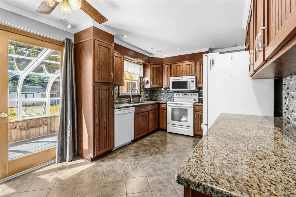 Photo of 8 Richardson Cir