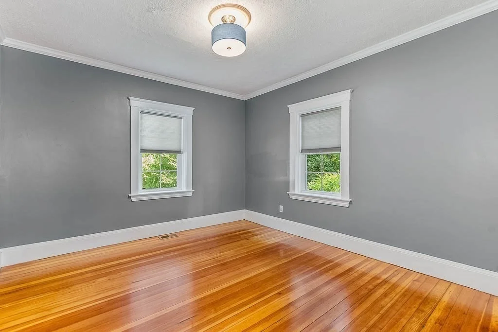 Photo of 1545 Main St