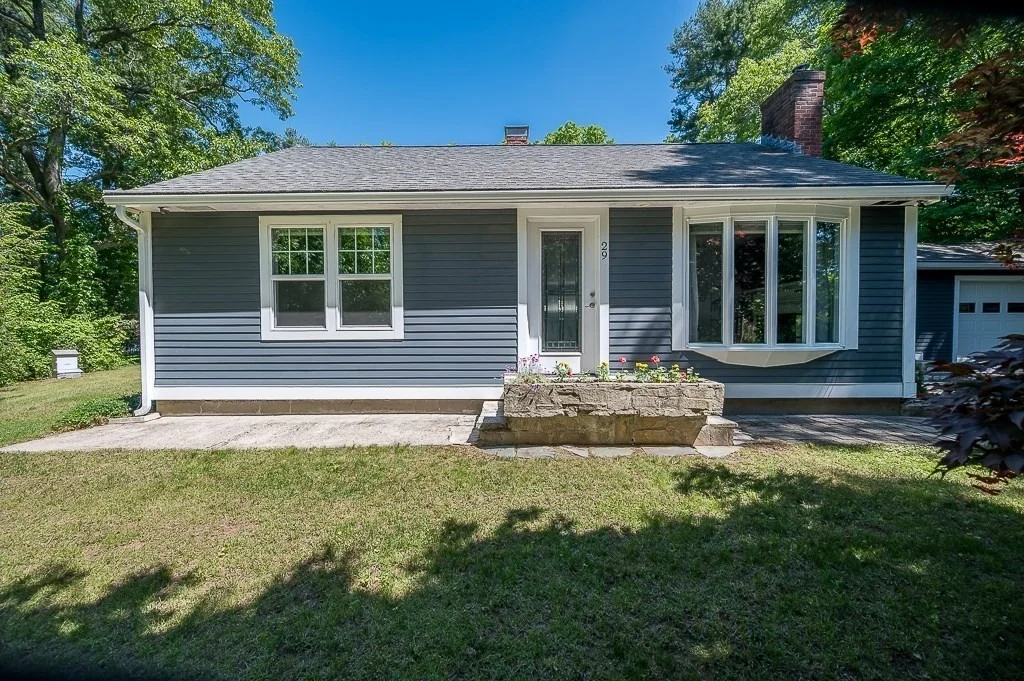 Photo of 29 Carr St