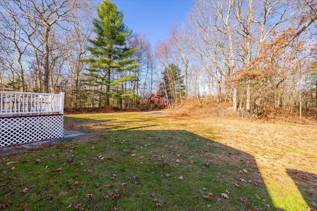 Photo of 75 Klebart Ave