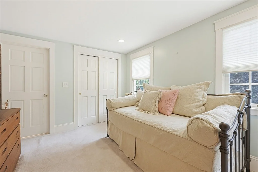Photo of 310 Sumner St