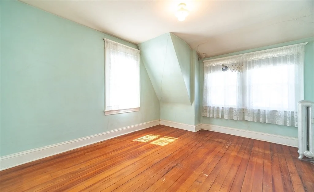 Photo of 51 Itendale St