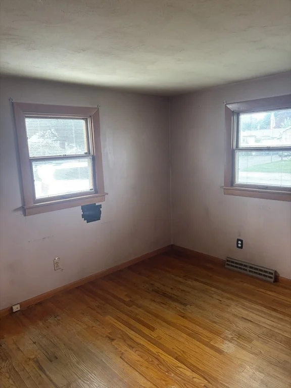 Photo of 81 Poplar St
