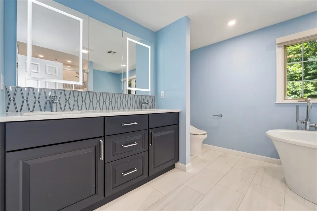 Photo of 8 Saddle Way