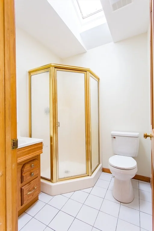 Photo of 1102 East Rd