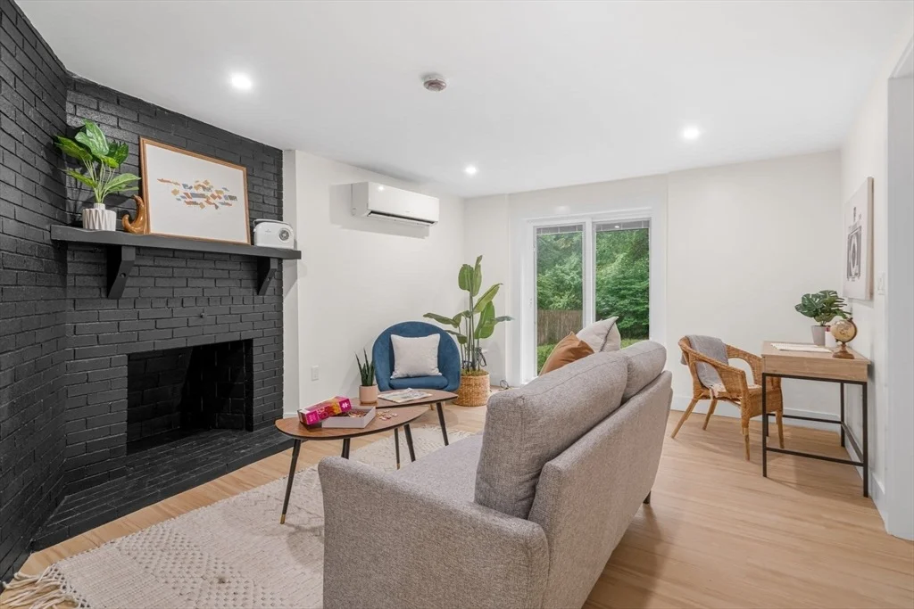 Photo of 12 Assabet Street