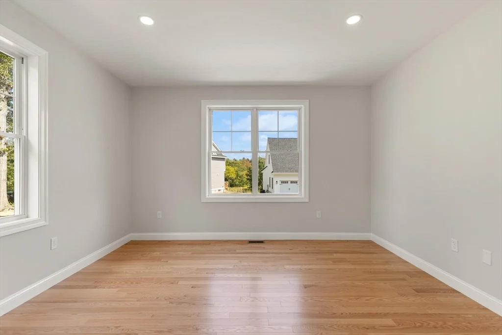 Photo of 66  2 Parish Rd.