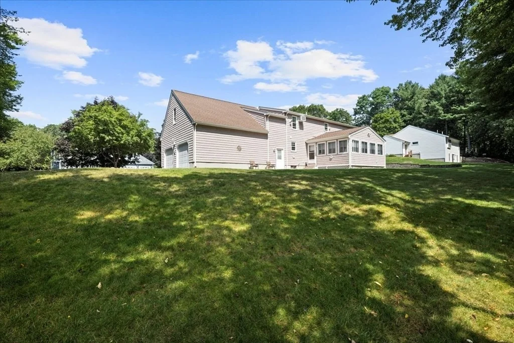 Photo of 26 Crestview Dr
