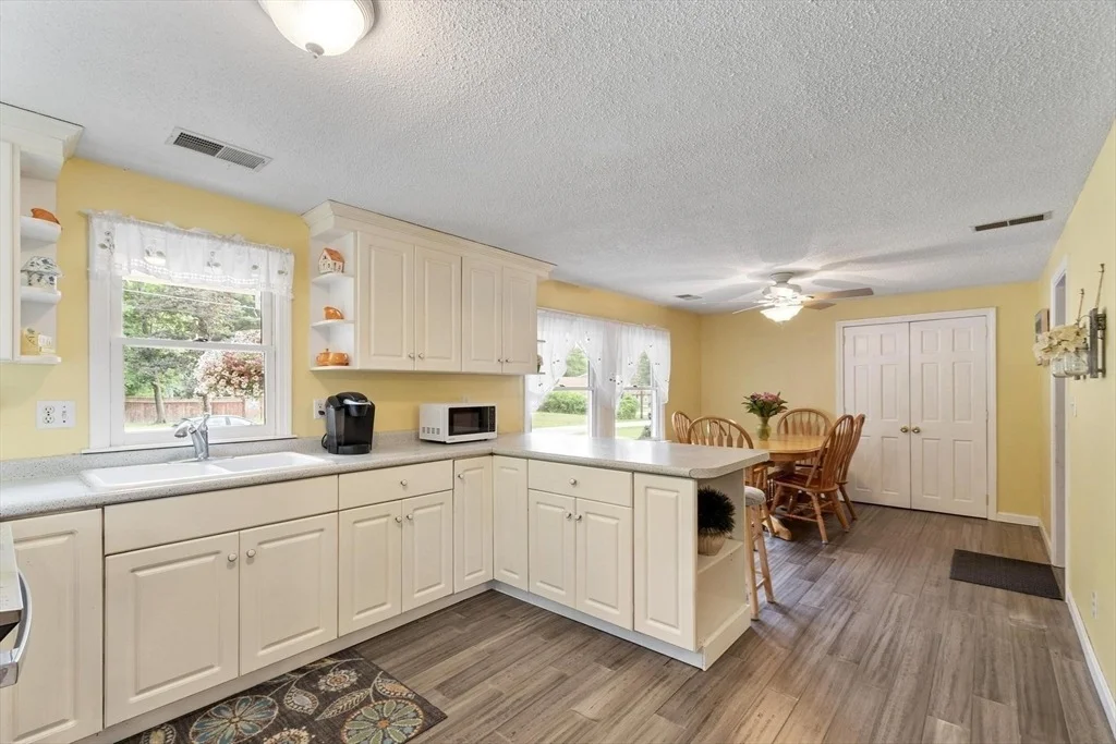 Photo of 17 Parlee Road