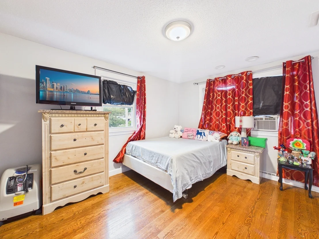 Photo of 15 Sunset Dr