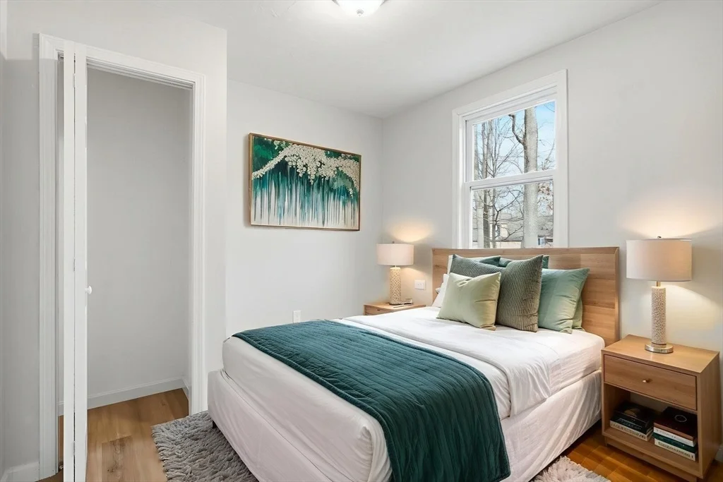 Photo of 40 Lake View Dr