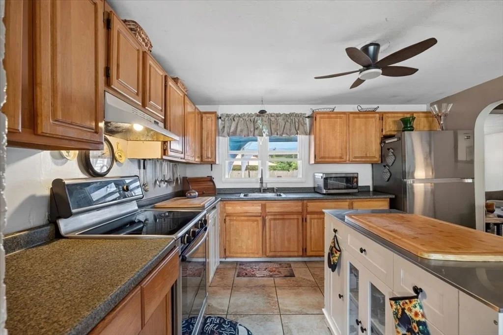 Photo of 52 Boyle Rd