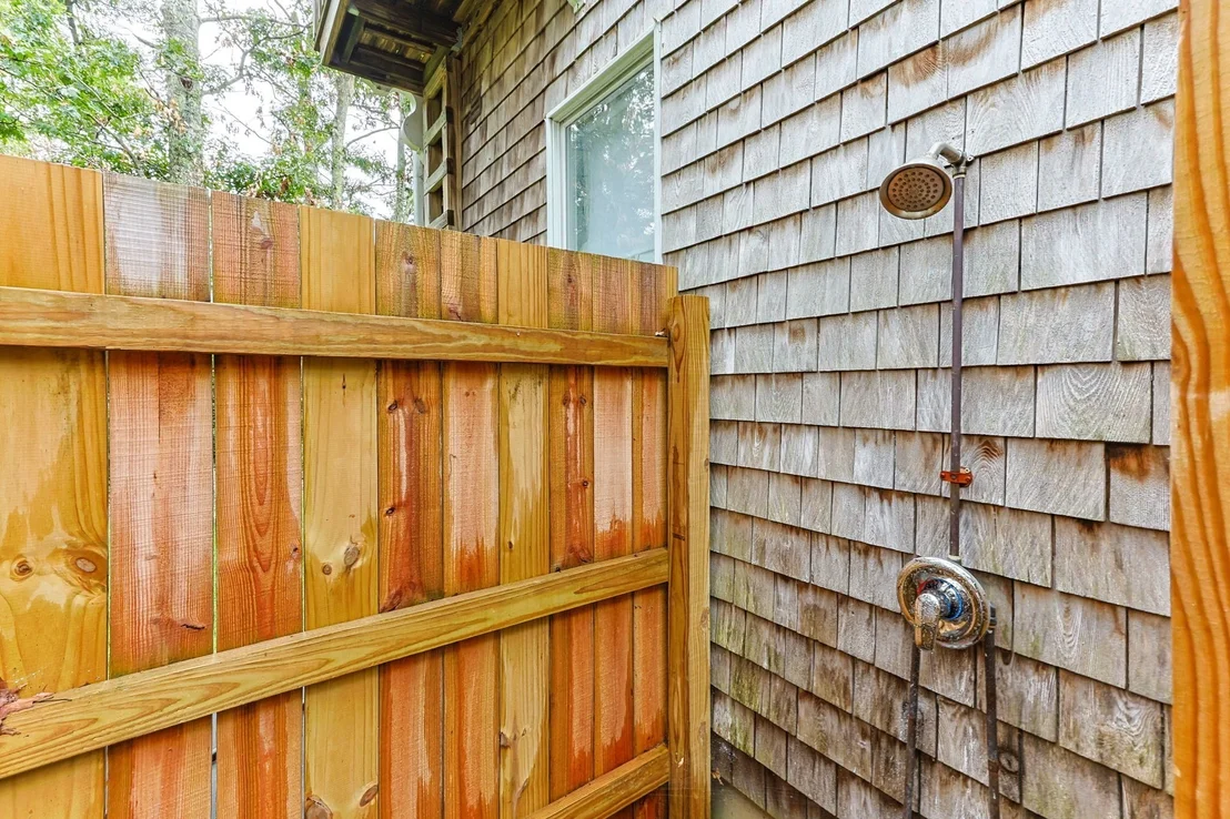 Photo of 2 Sharon Ln