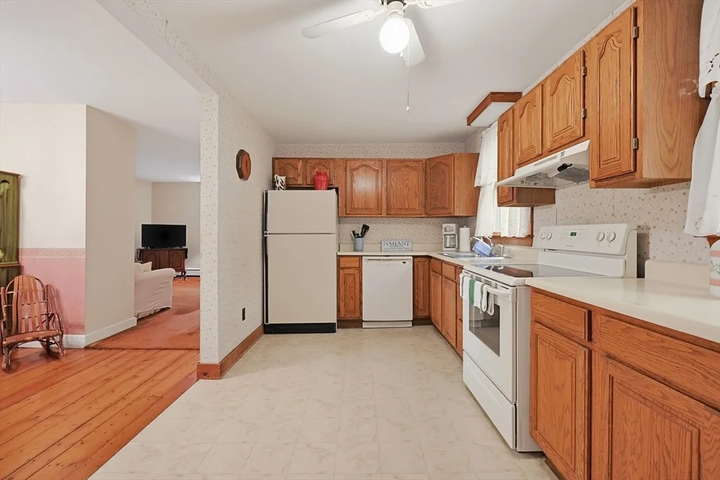Photo of 42 Flash Rd