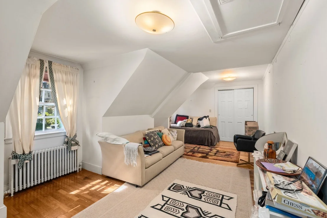 Photo of 20 Buswell Park