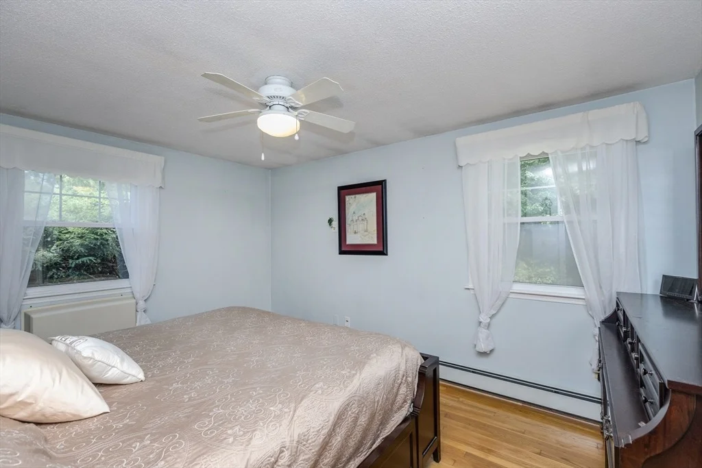 Photo of 27 Hayes Ave