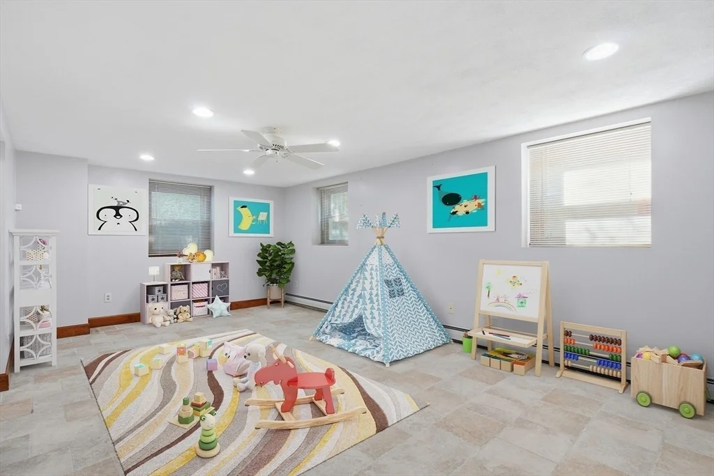 Photo of 10 Oxbow Rd