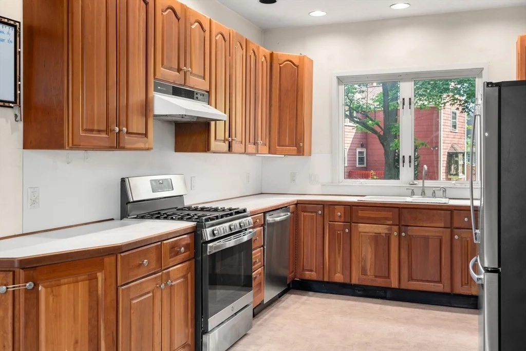 Photo of 167 Brook Rd