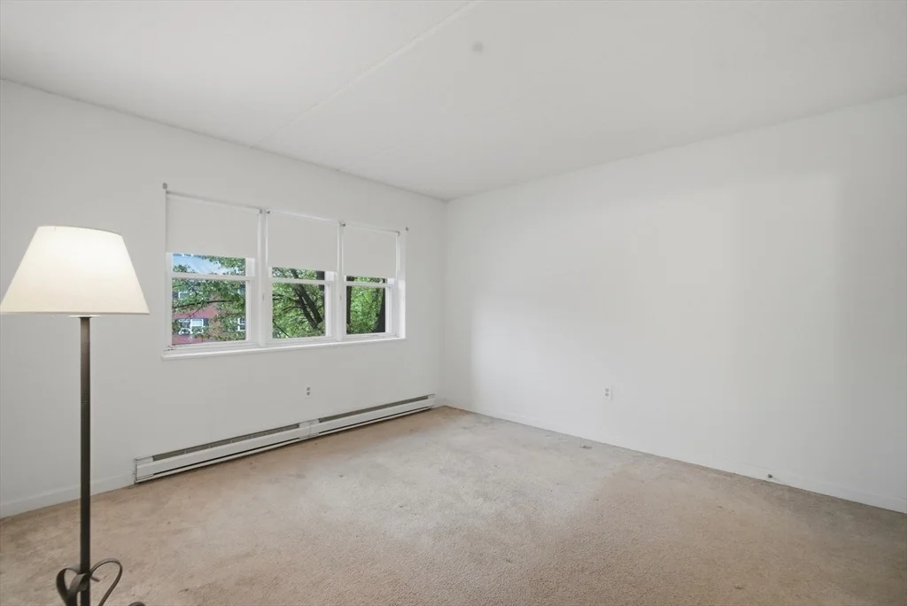 Photo of Unit F at 36 Maple Crest Cir