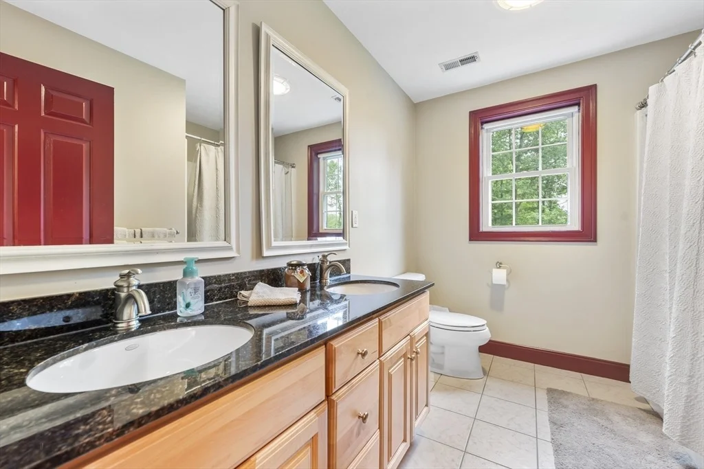 Photo of 77 Adams Ave