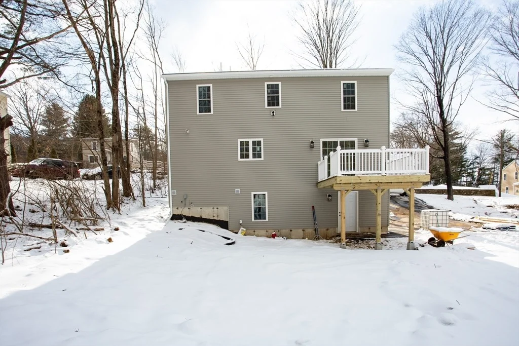 Photo of 129 East Road