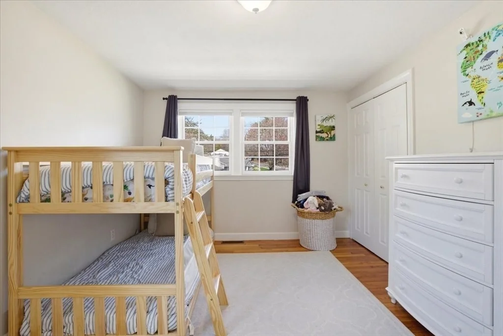 Photo of 137 Robert Rd